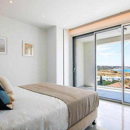 Phaedrus Living Luxury Seaview Coral Bay Villa เปเยีย ภายนอก รูปภาพ