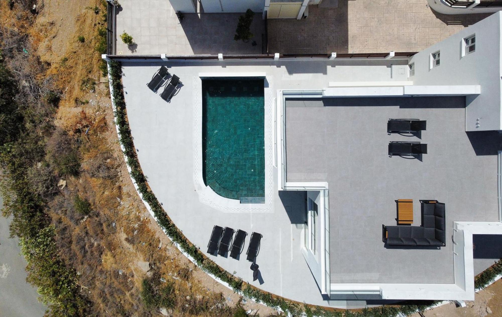 Phaedrus Living Luxury Seaview Coral Bay Villa เปเยีย ภายนอก รูปภาพ