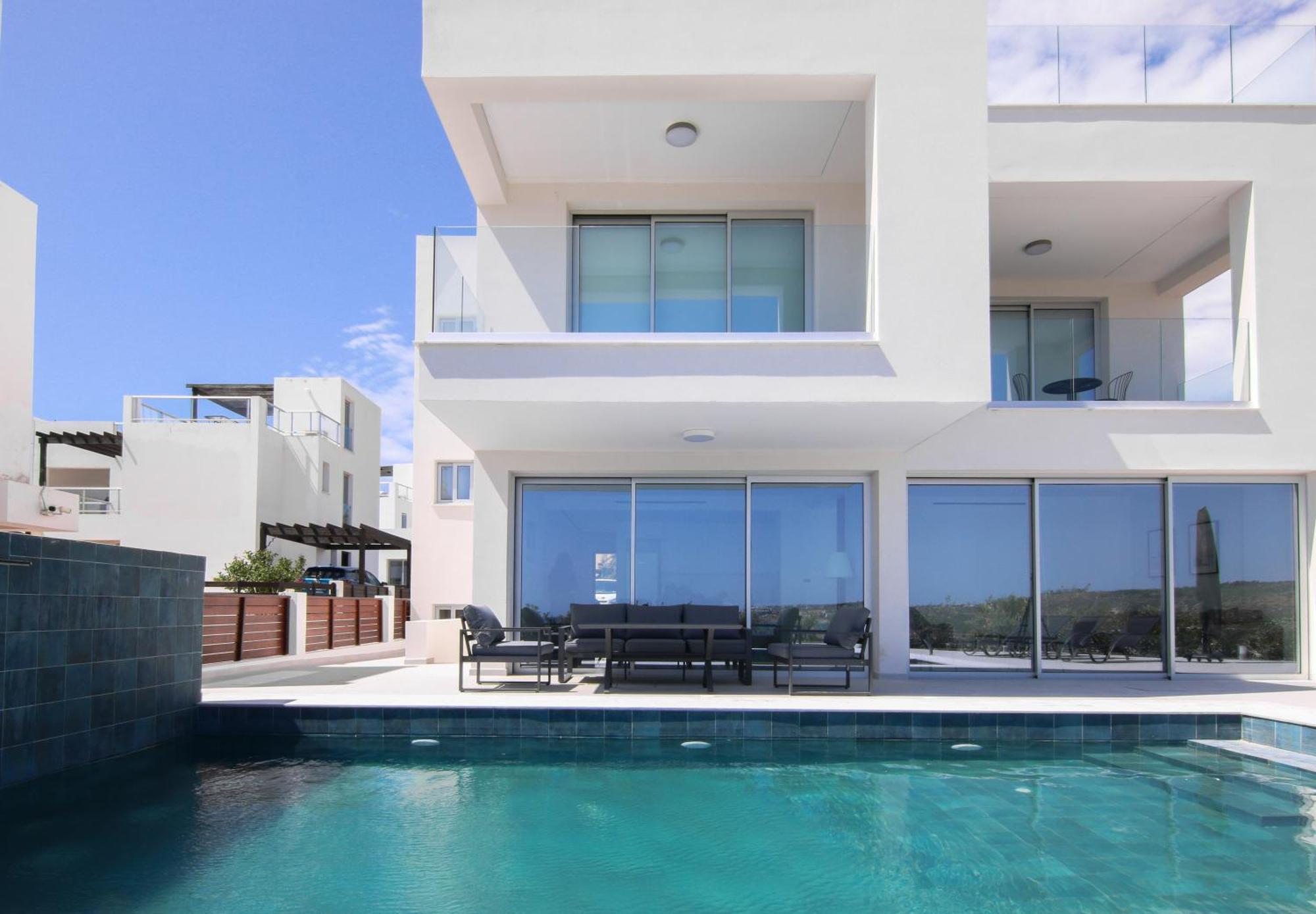 Phaedrus Living Luxury Seaview Coral Bay Villa เปเยีย ภายนอก รูปภาพ